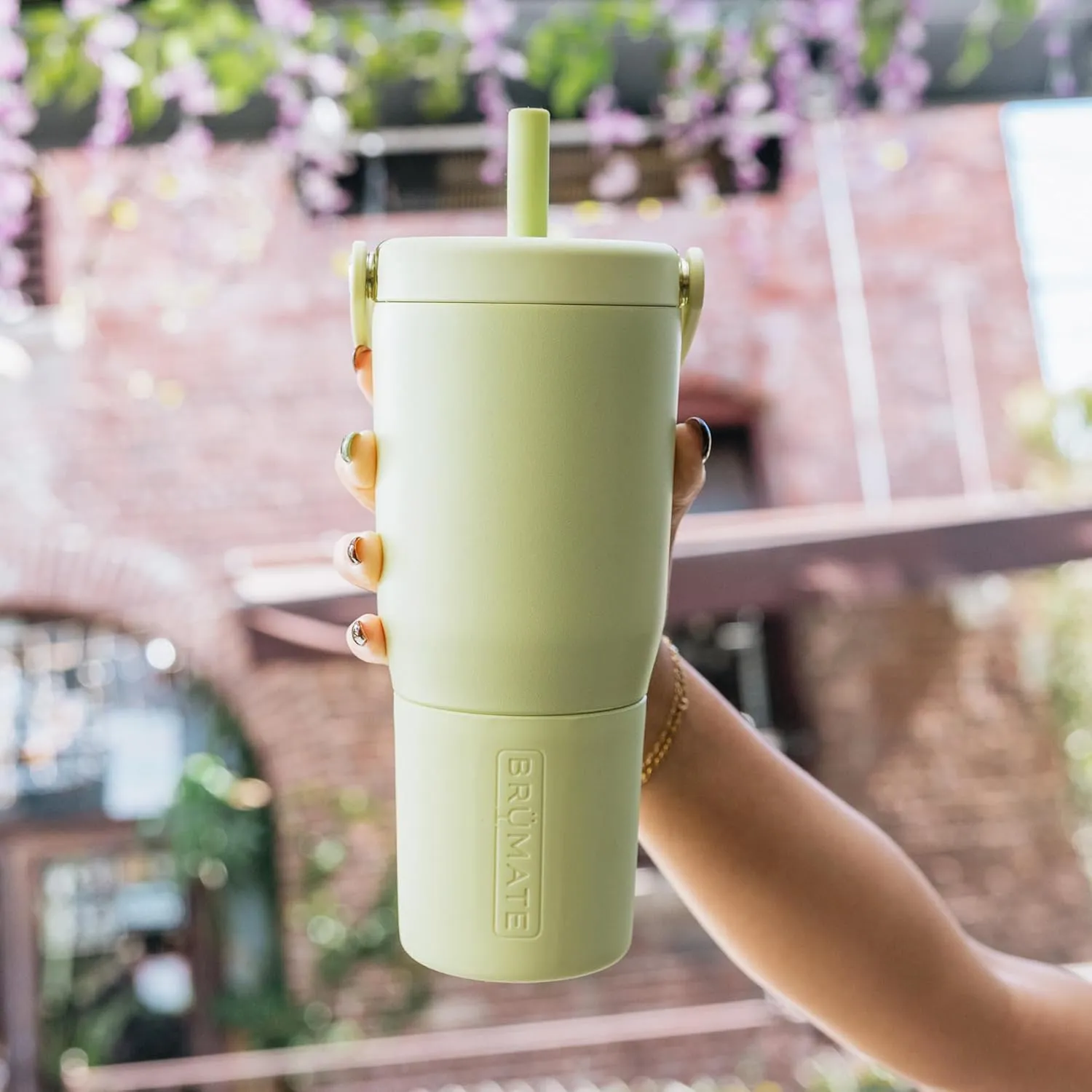 BrMate Resa 25oz 100% Leakproof Travel Tumbler with Handle & Straw | Flexible Soft Sip Straw | Silicone Sleeve for Durability | Stainless Steel | Cup Holder & Travel Friendly | (Dune)